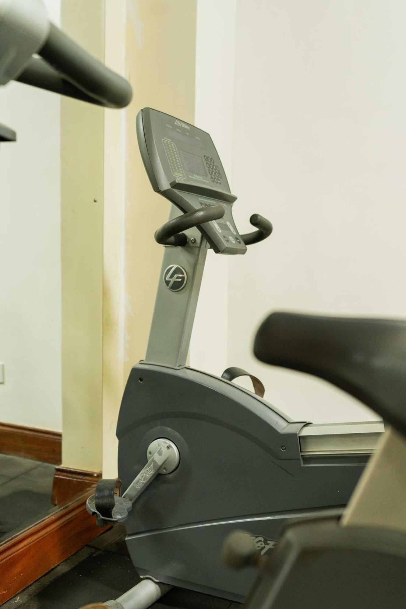 Gemsuites Riverside Serviced Apartments And Hotel, Nairobi Luaran gambar