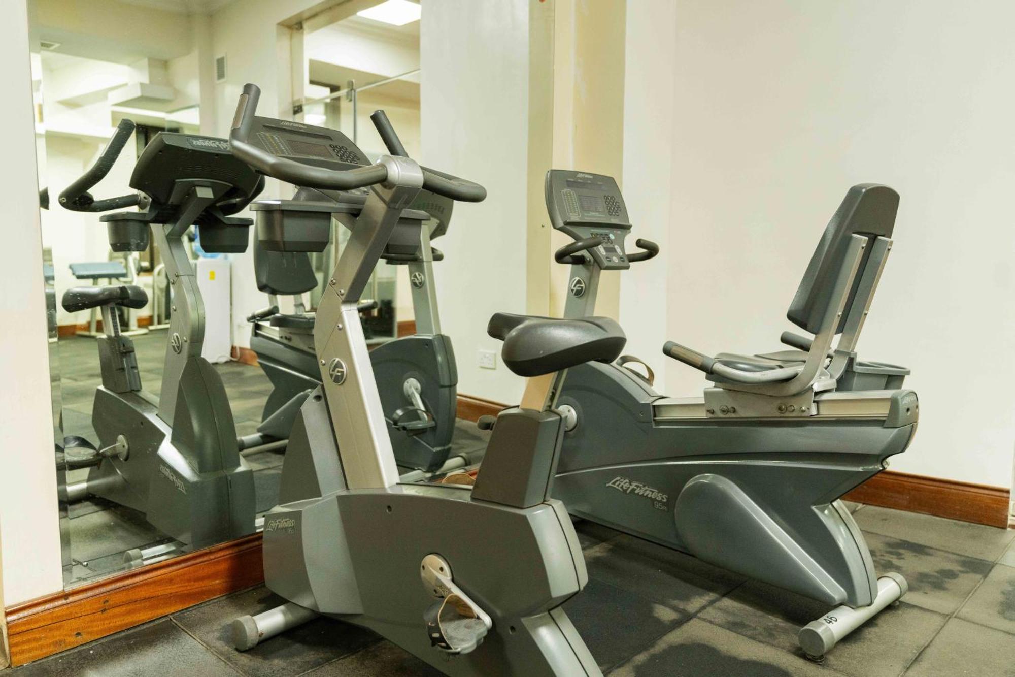 Gemsuites Riverside Serviced Apartments And Hotel, Nairobi Luaran gambar